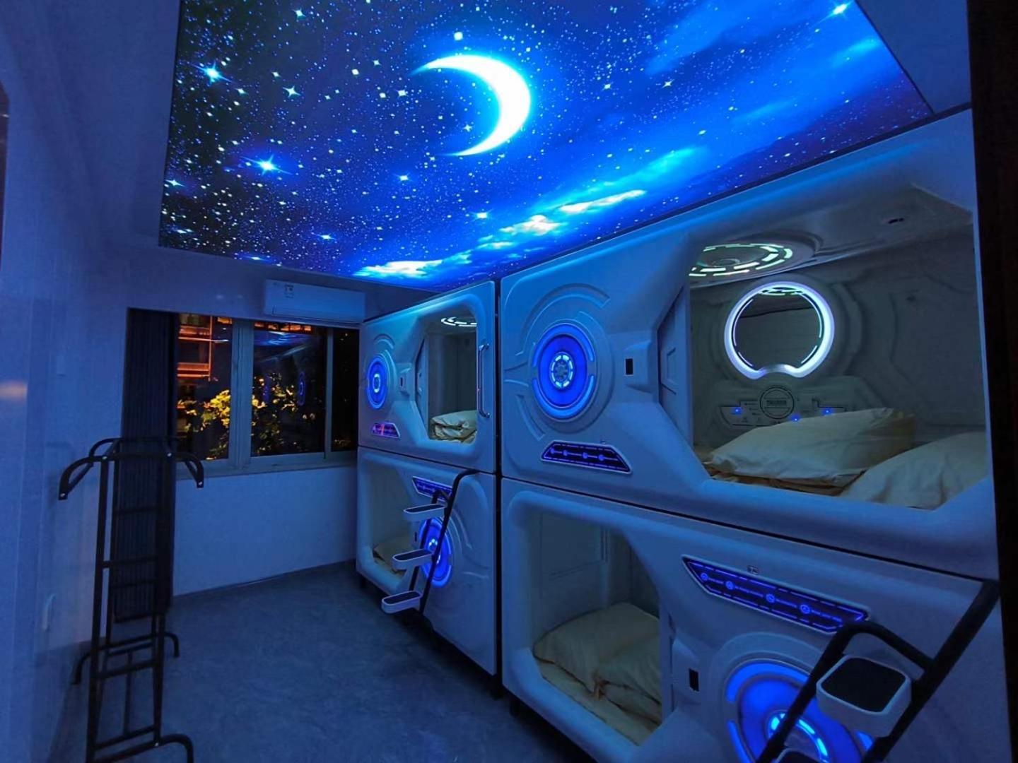 Air Hostel Capsules Airport Gavà Zewnętrze zdjęcie